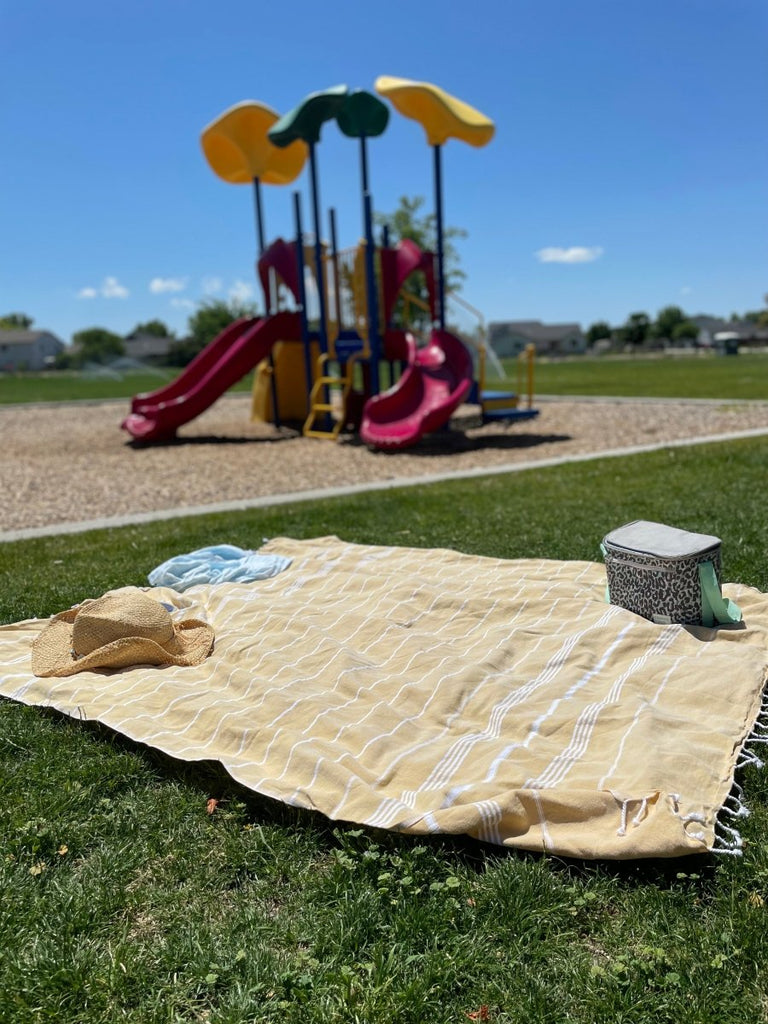 Why Turkish Towels Are a Must-Have for Summer Travel - The Bali Market