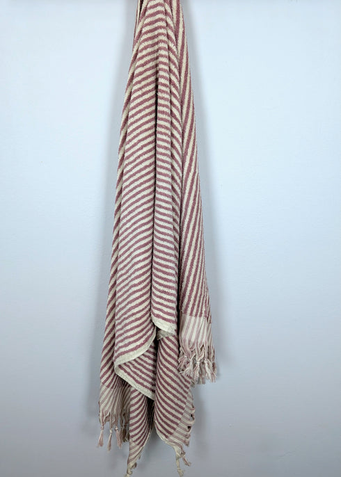 Linea Collection – Oversized Turkish Cotton Bath Towel with Tonal Stripes and Tassels