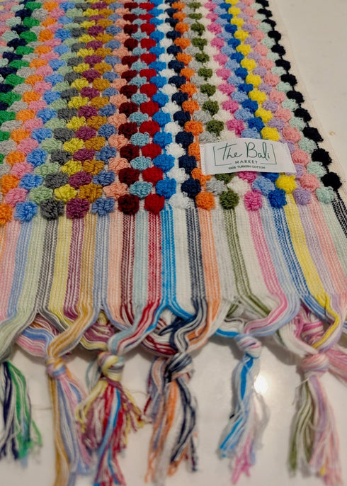 Bloom Collection - Oversized Hand Towel – Plush Turkish Cotton Hand Towel with Raised Pattern (17.5" x 35") - The Bali Market