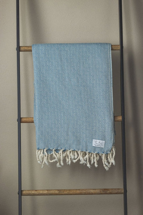 Diamond Design Bath Towel with Unbleached Tassels - The Bali Market
