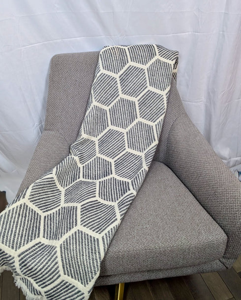 Nomad Hex Turkish Cotton Throw Blanket – 55" x 83", Modern Geometric Design - The Bali Market