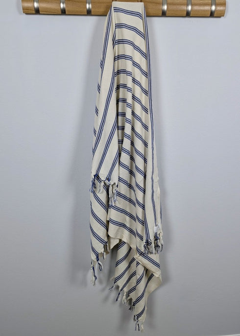 Ocean Breeze Towel | Lightweight, Absorbent & Quick - Drying Turkish Beach Towel - The Bali Market