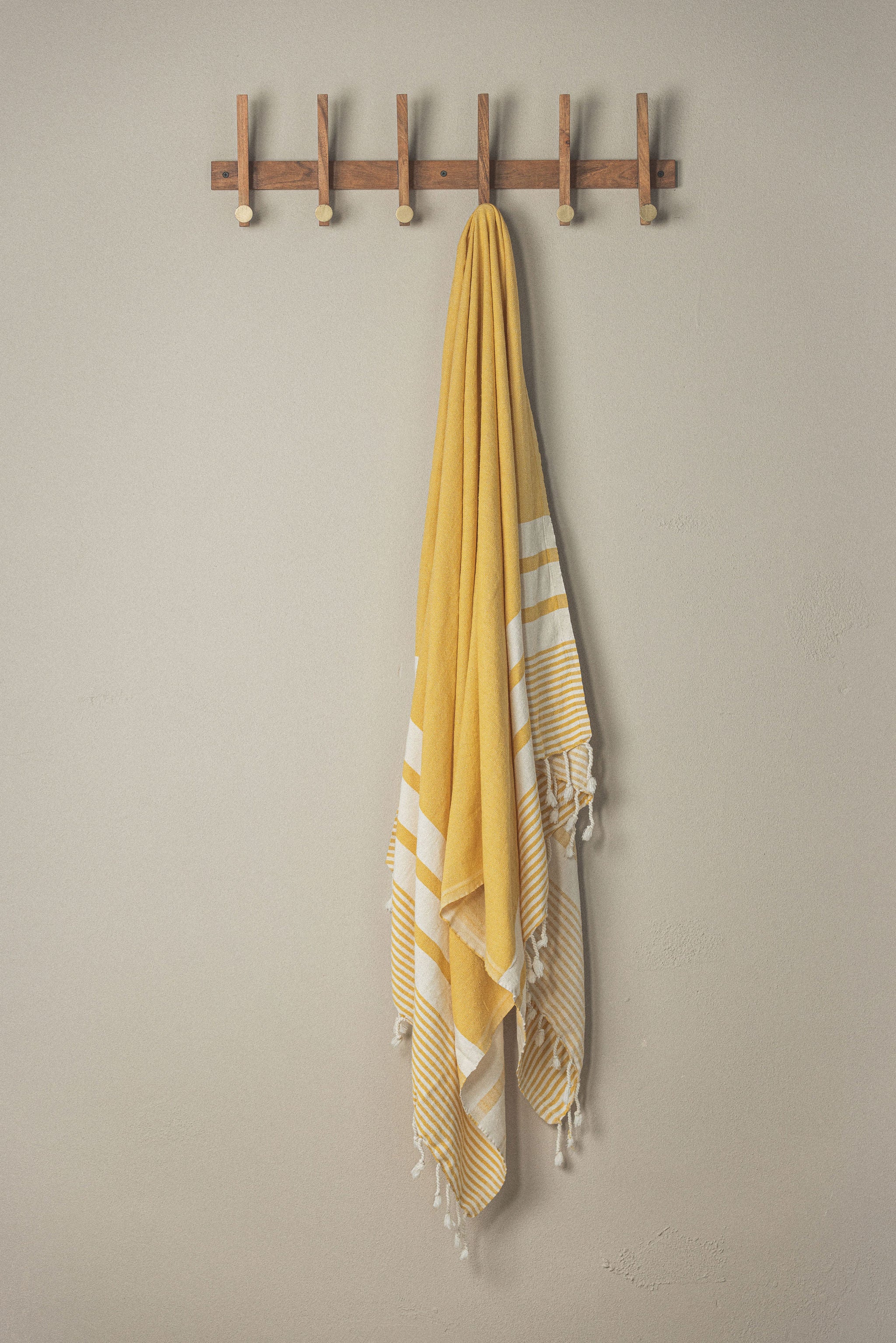 The Bali Market Turkish Towel Review - Honest Thoughts - List in